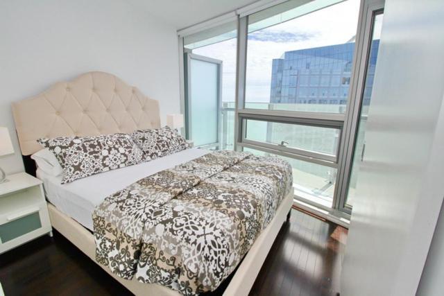 Apartment Presidential 2+1br Condo, Entertainment District *