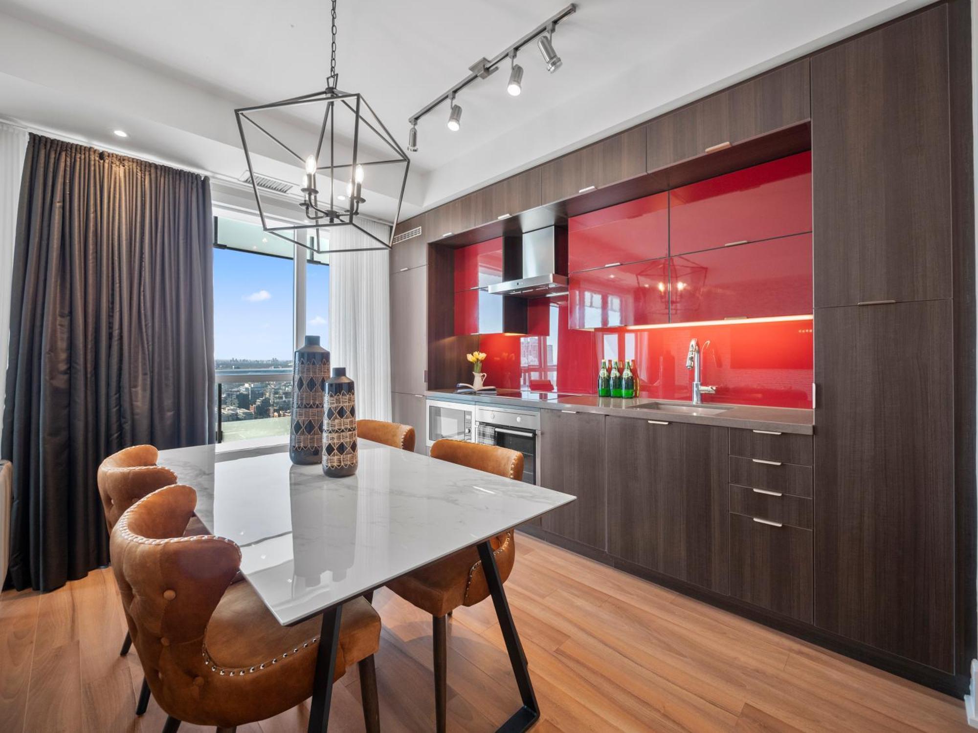Stylish One Bedroom - Entertainment District