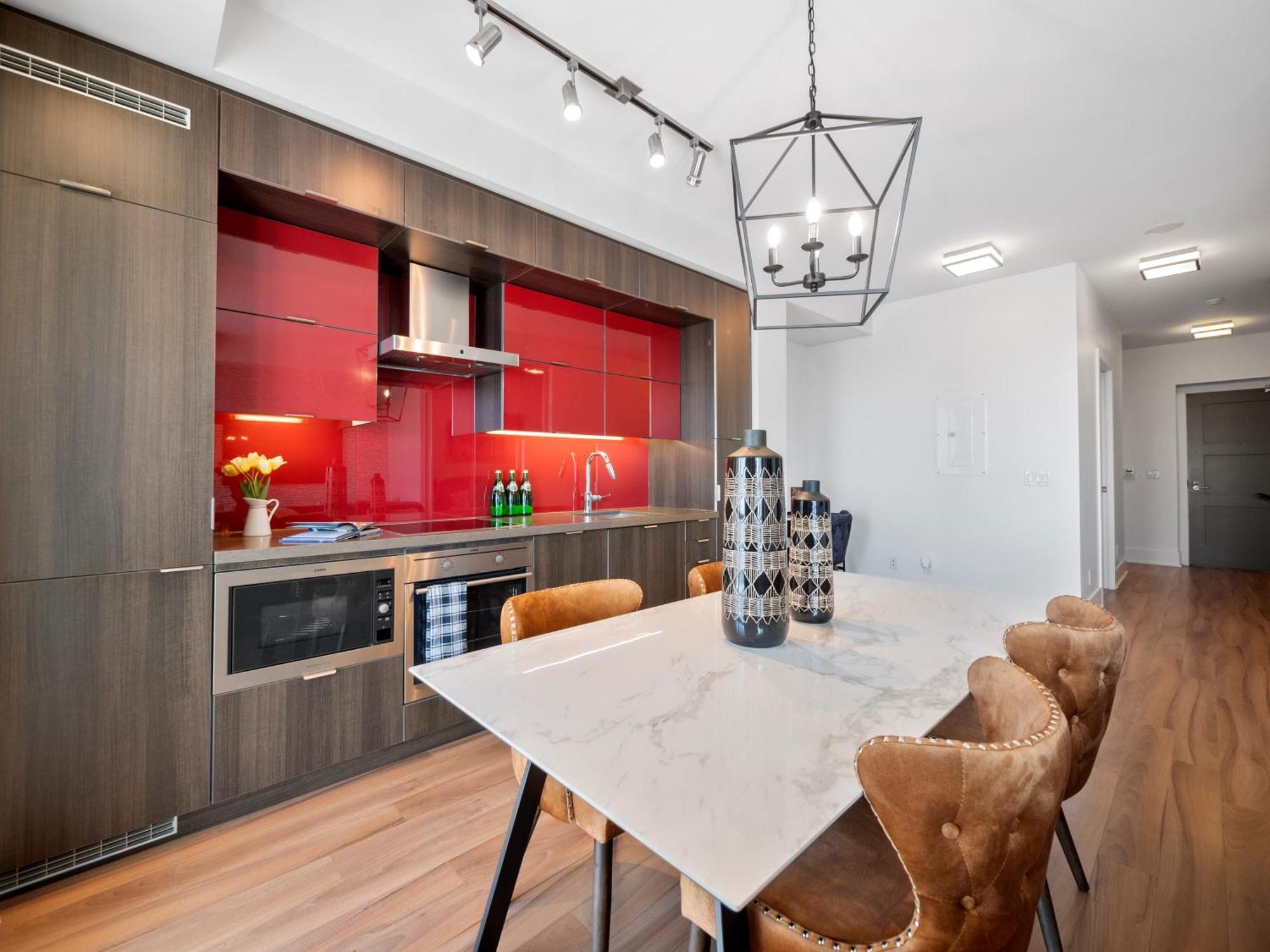 Stylish One Bedroom - Entertainment District Toronto