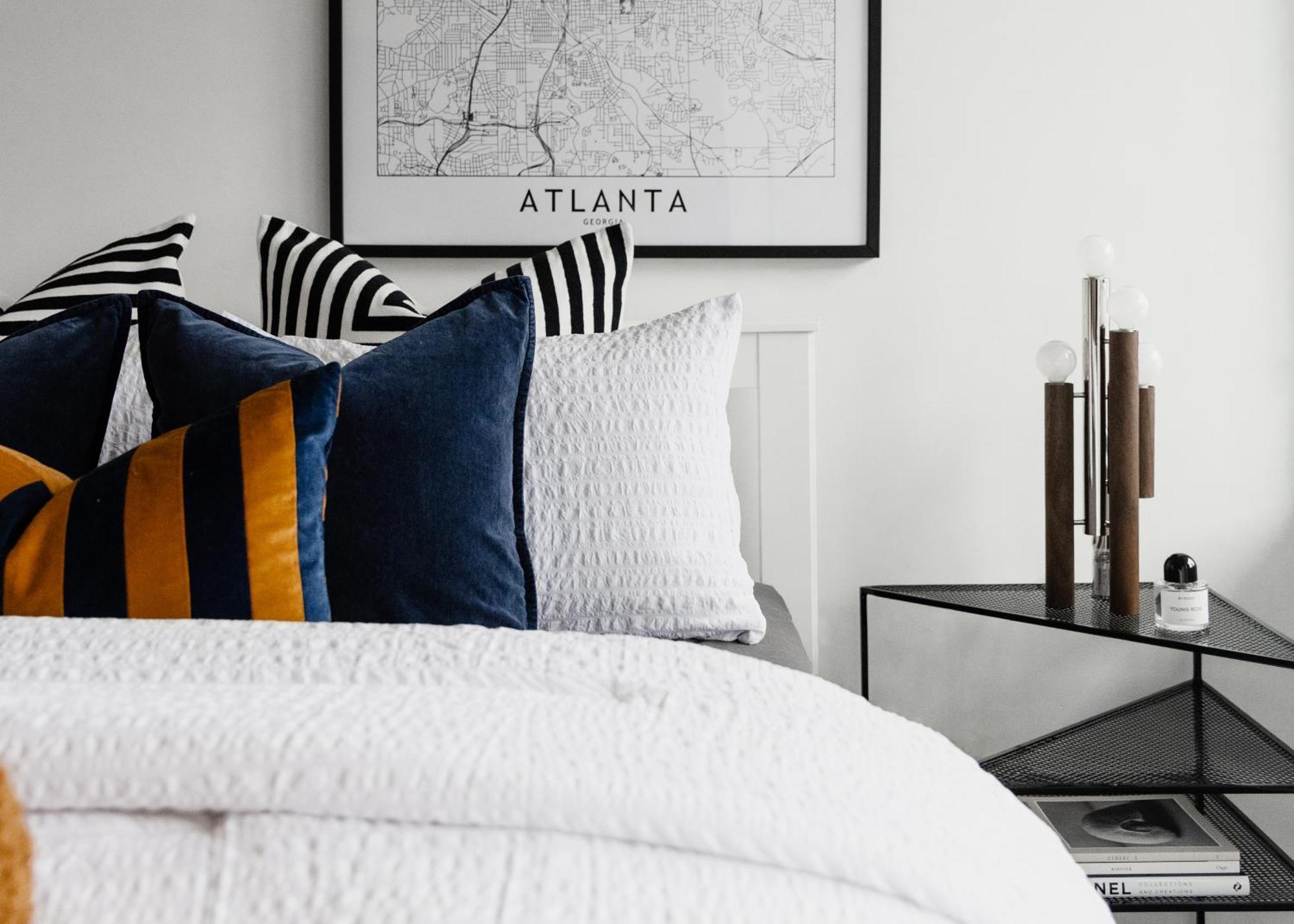 Lovely In Heart Of Downtown B3 Apartment *
