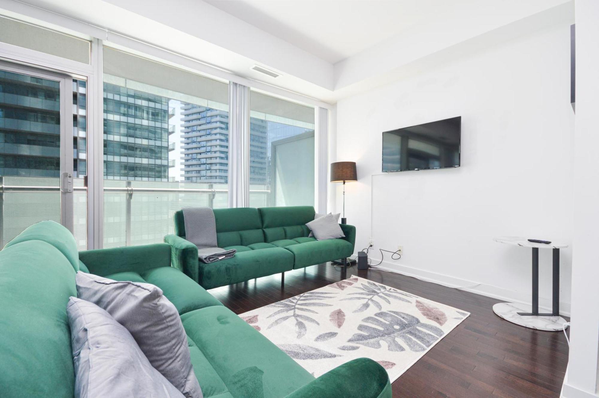 Downtown Near Cn Tower, Scotiabank Arena, Rogers Centre, Union Station Apartment *