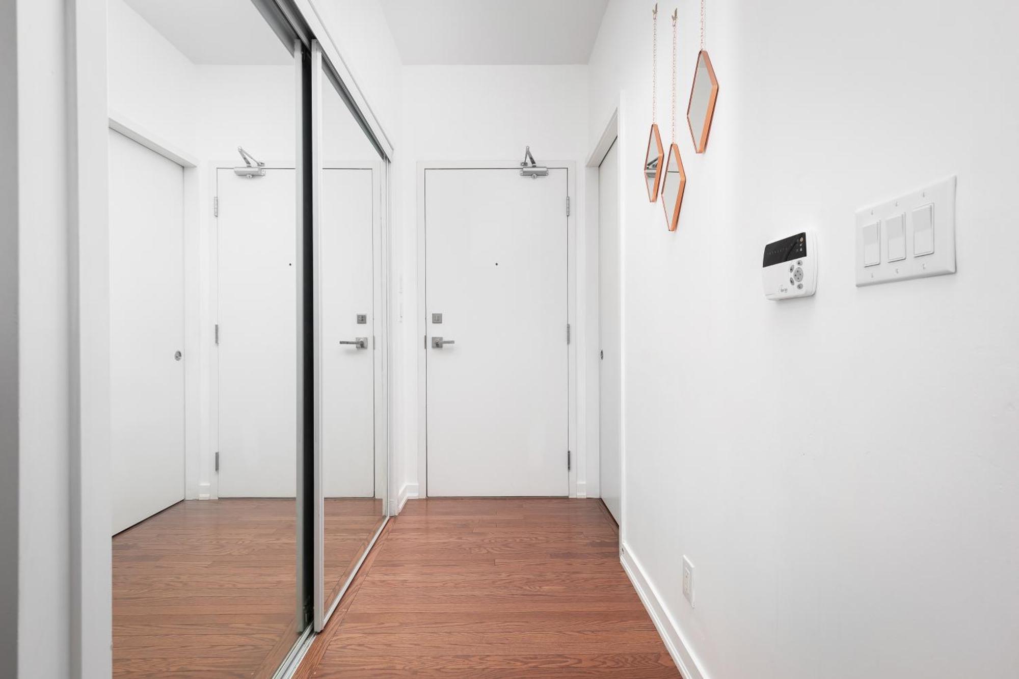 Downtown Near Cn Tower, Scotiabank Arena, Rogers Centre, Union Station Apartment