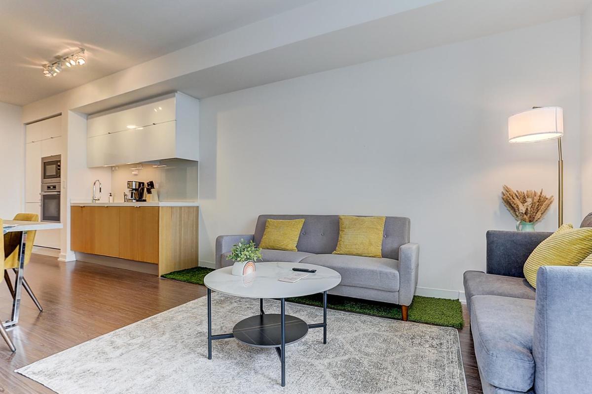 Apartment Lovely 2 Beds Central *