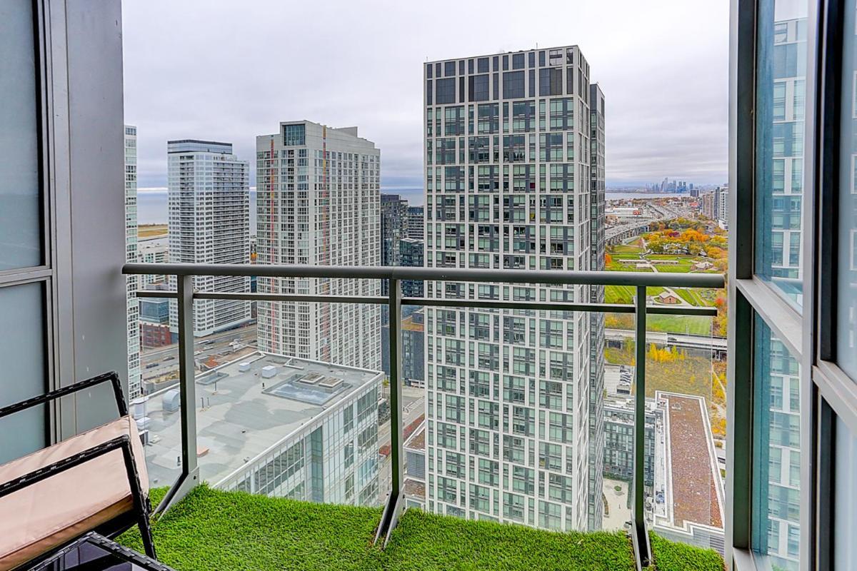 Lovely 2 Beds Central