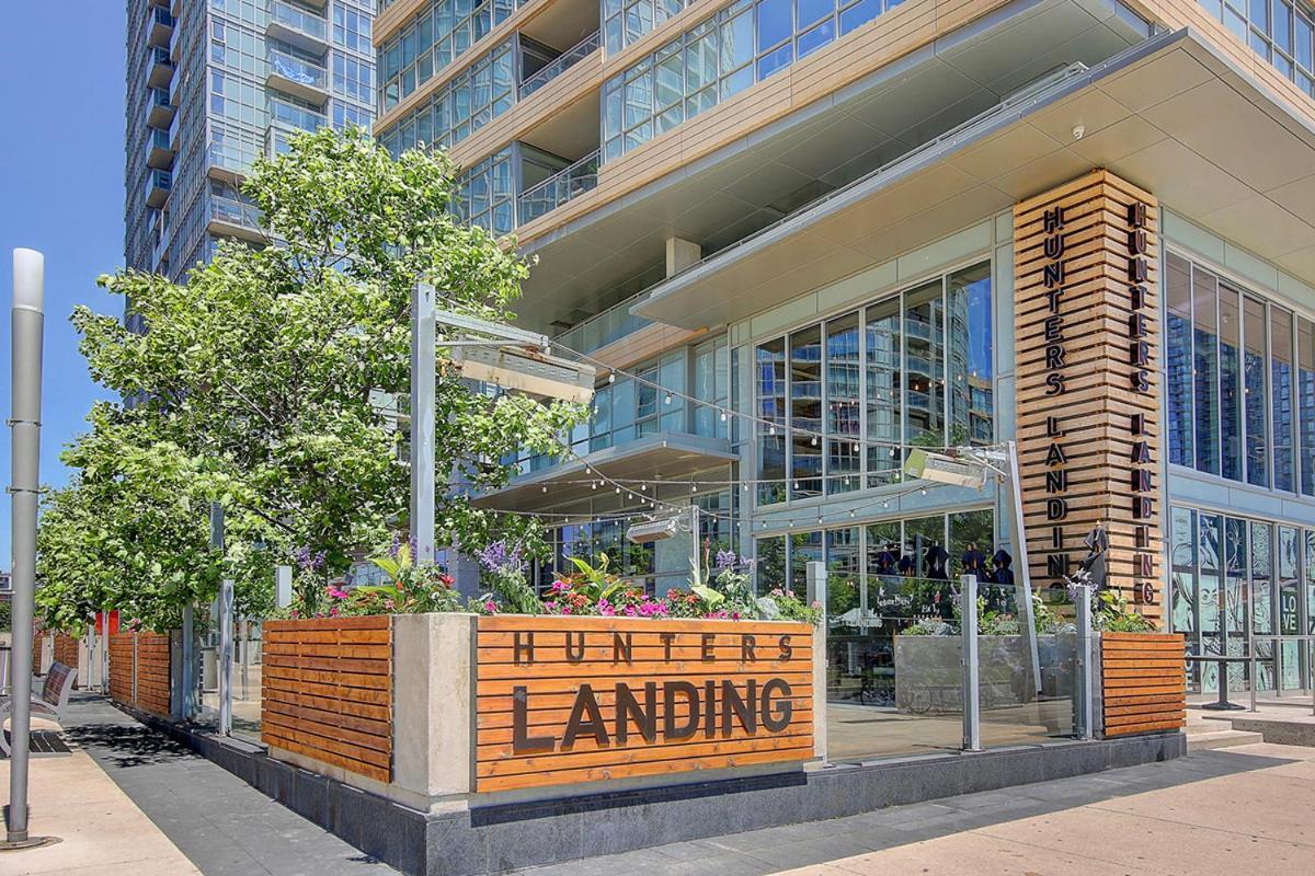 Lovely 2 Beds Central Toronto