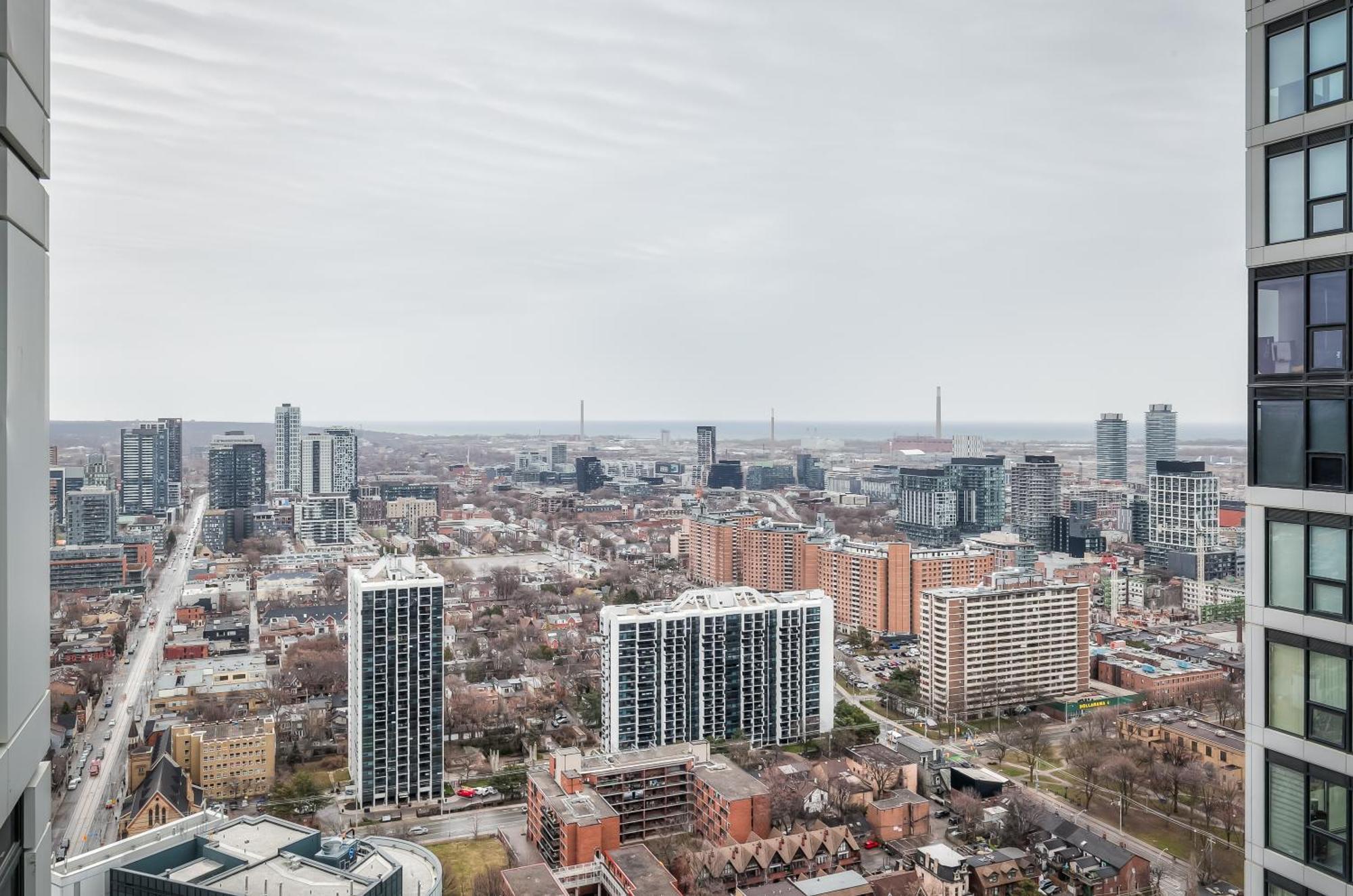 Panorama Downtown Apartment Toronto