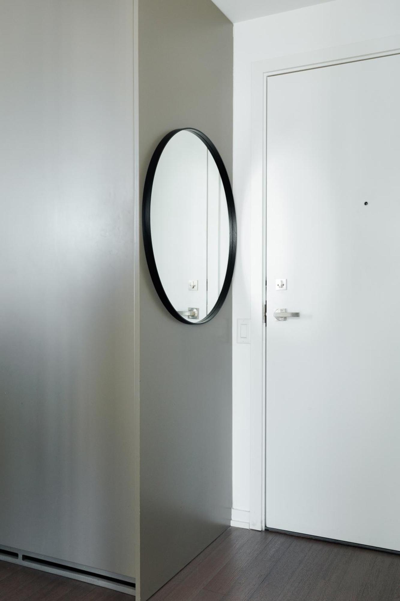 Apartment Luxury W/fascinating View&free Parking Toronto