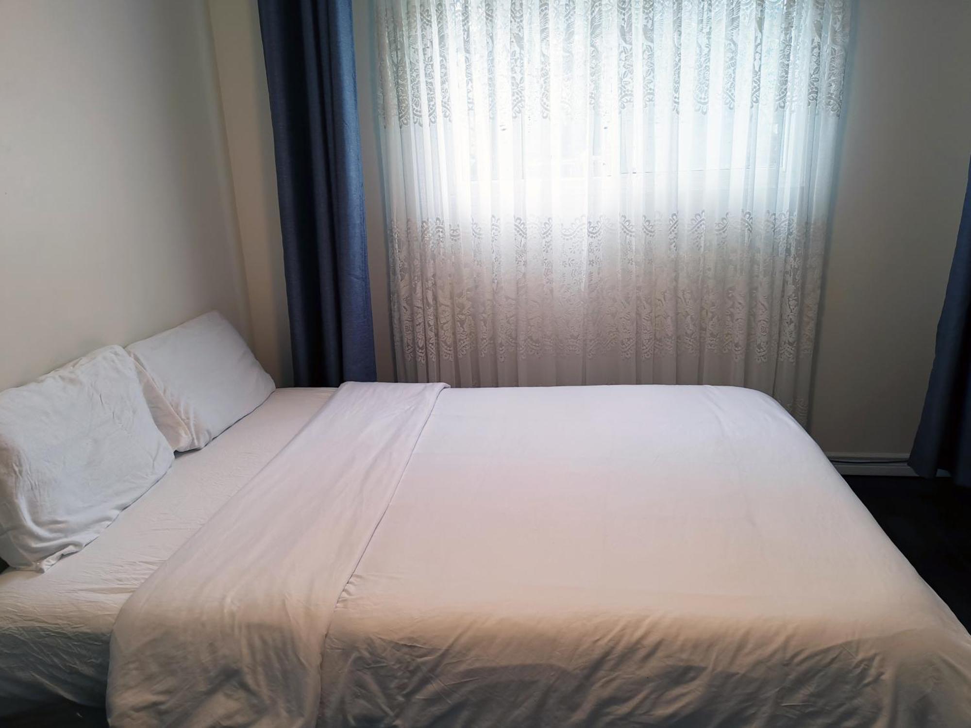 Private In House In North York Shared Kitchen * Toronto