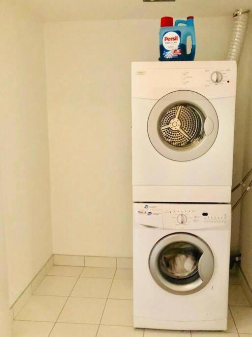 Apartment Luxe 2 Bed Downtown Near Waterfront Toronto