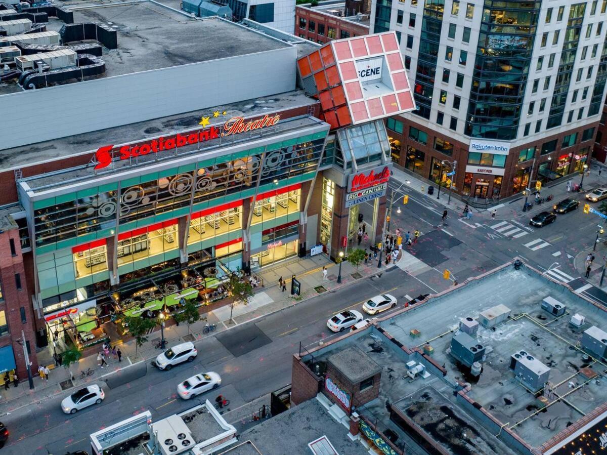 The Merrion - Toronto's Entertainment District *
