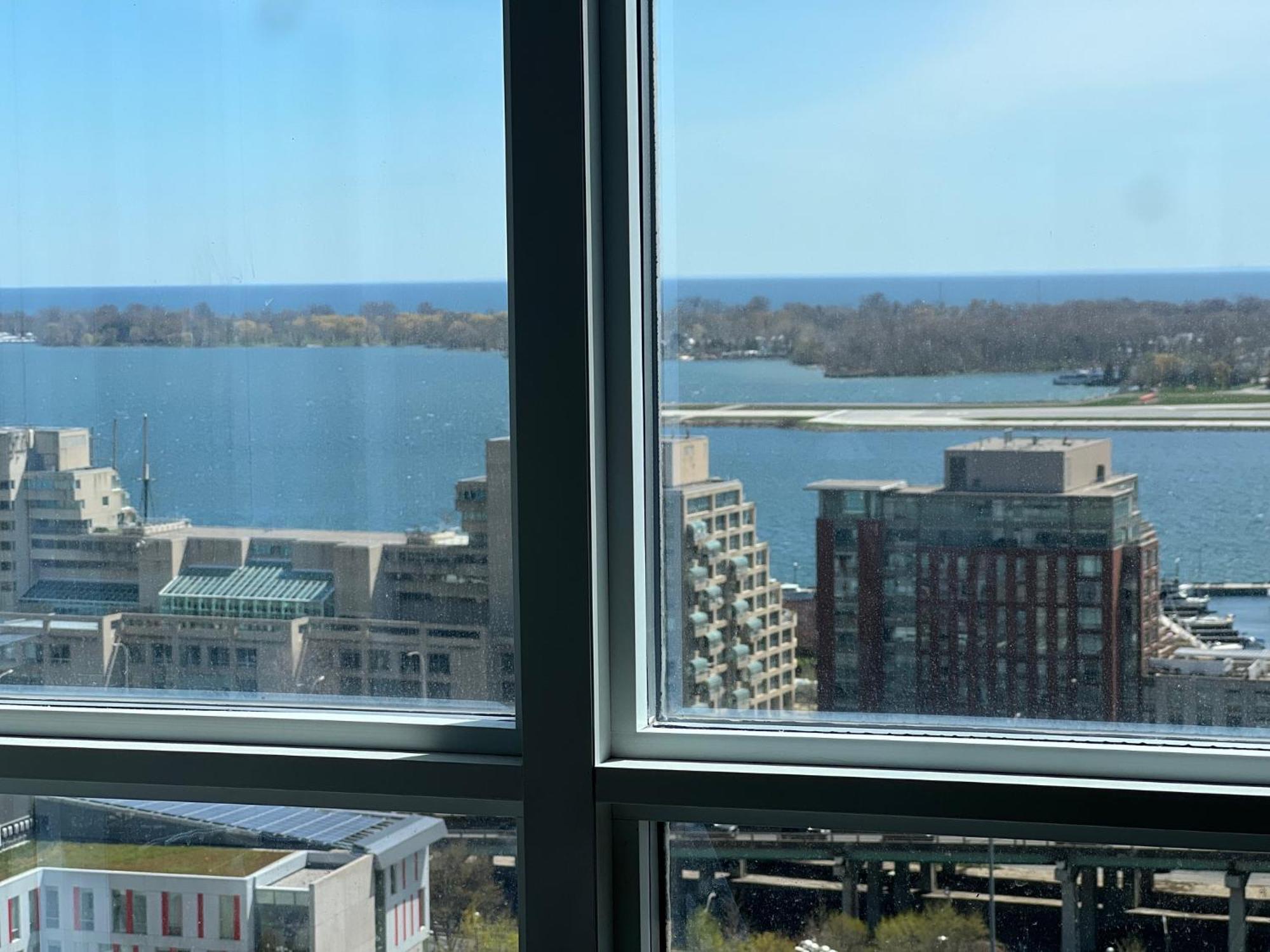 Prime Location - In Downtown Apartment *