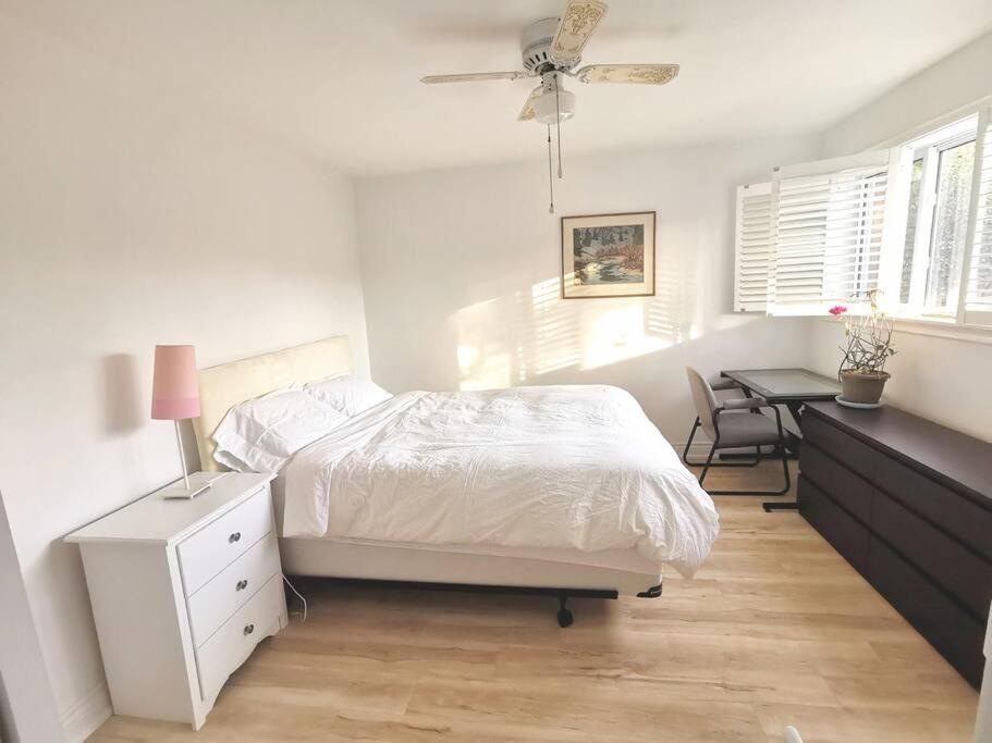 Apartment Wishing Well 2-bedrooms Cozy Toronto