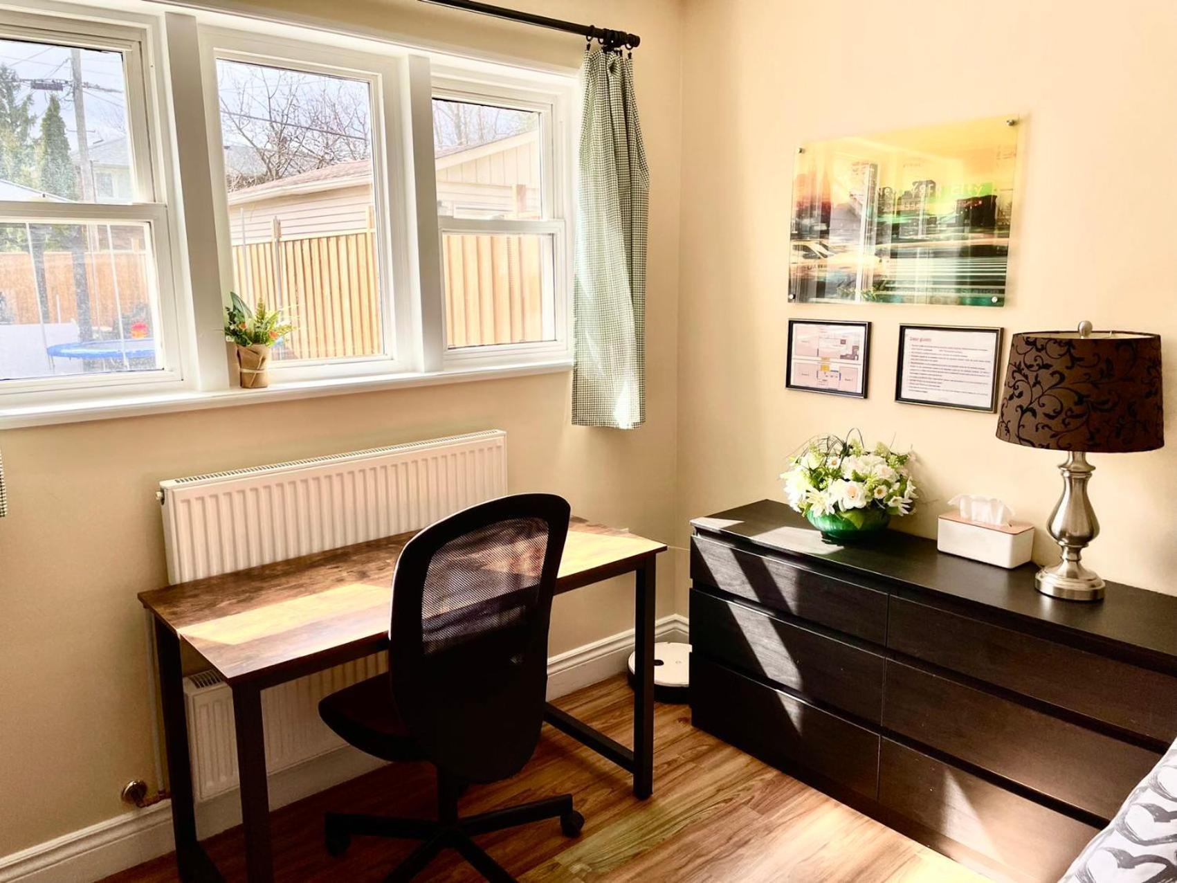 Bright&modern Space Perfect For Couple And Family Step To Public Transit In *