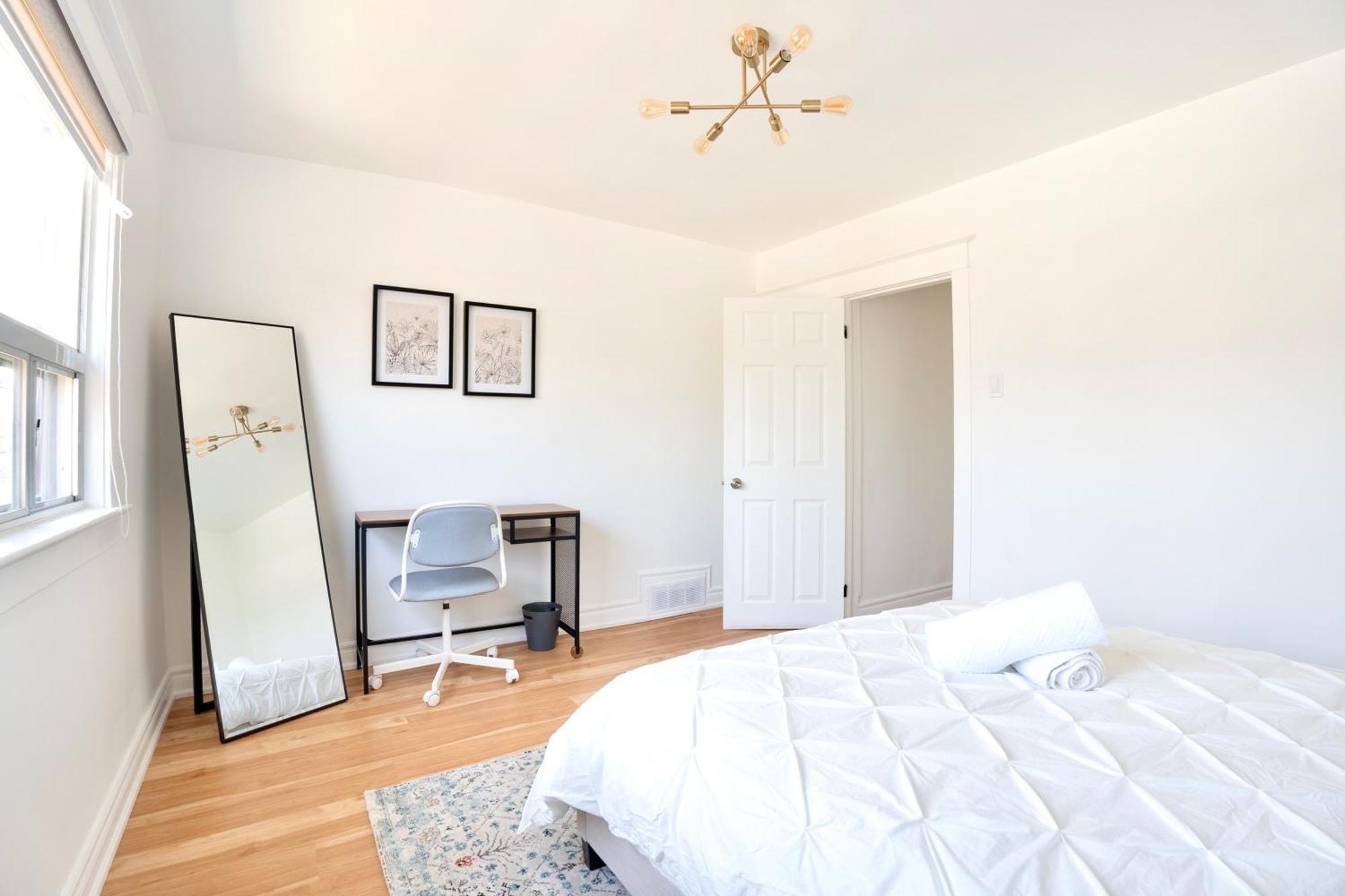 Stunning With Large Patio Sundeck *