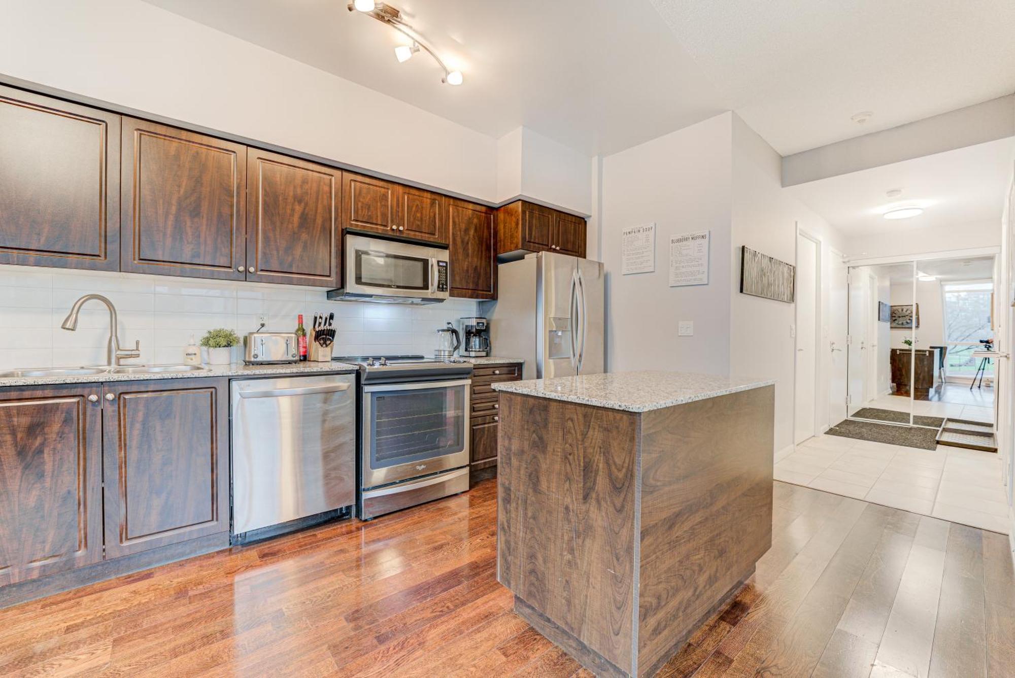Prime Pad 2 Bedroom With Cn Tower View