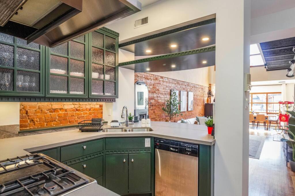 New-york Style Loft * Toronto
