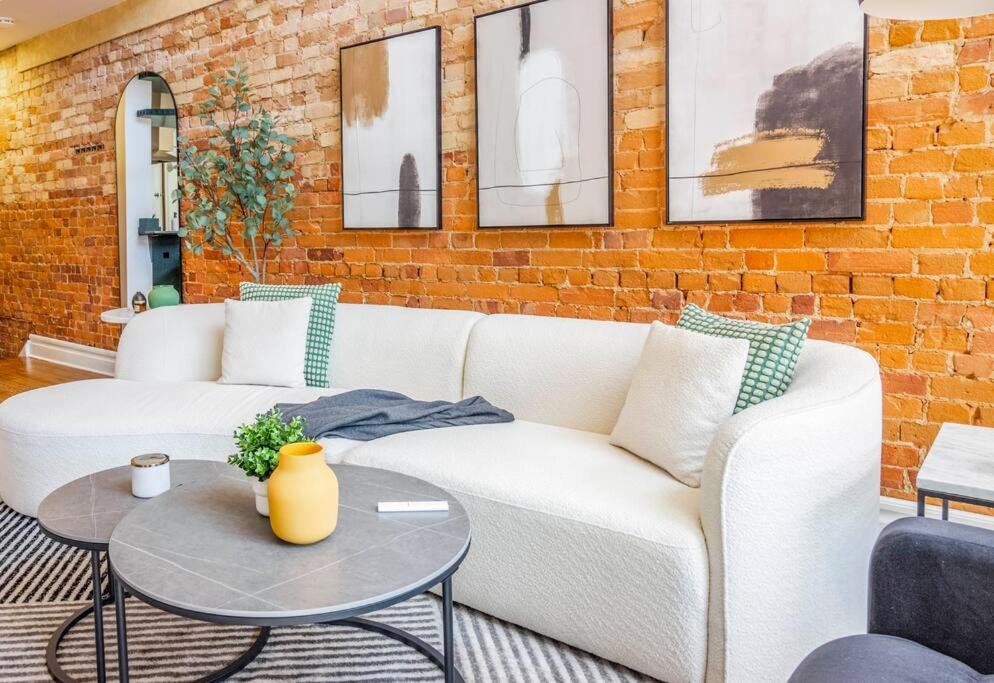 New-york Style Loft Toronto