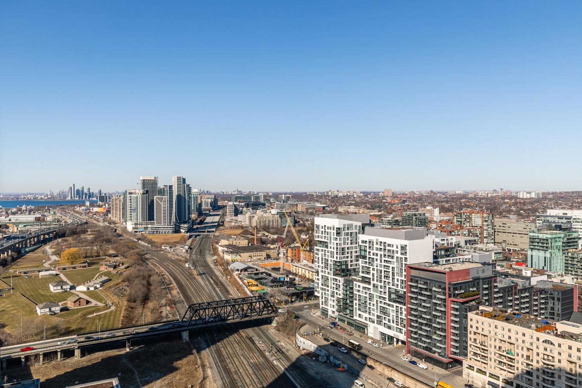 Ohio Global Apartment Toronto