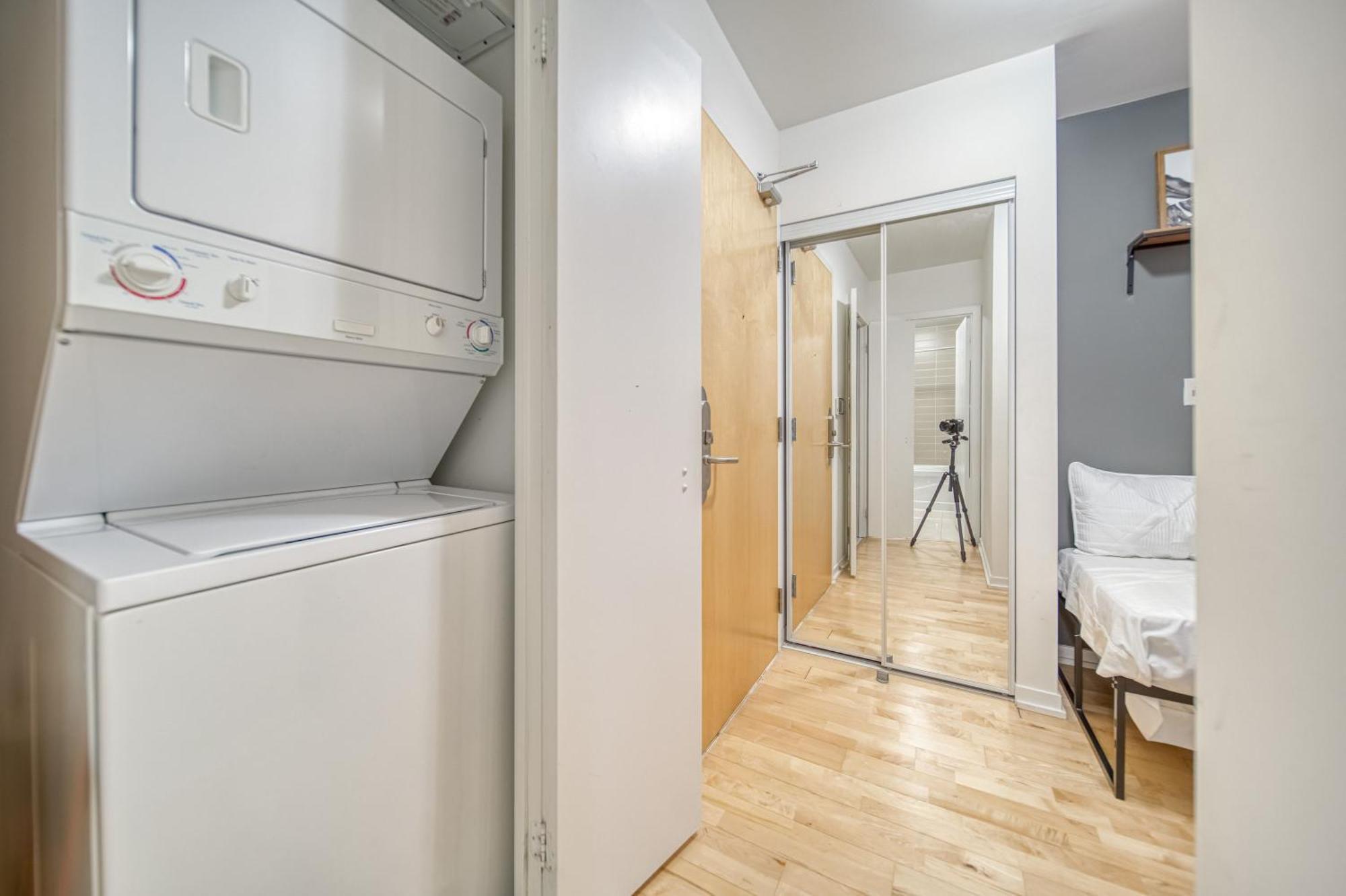 Gsuite Express Downtown Apartment