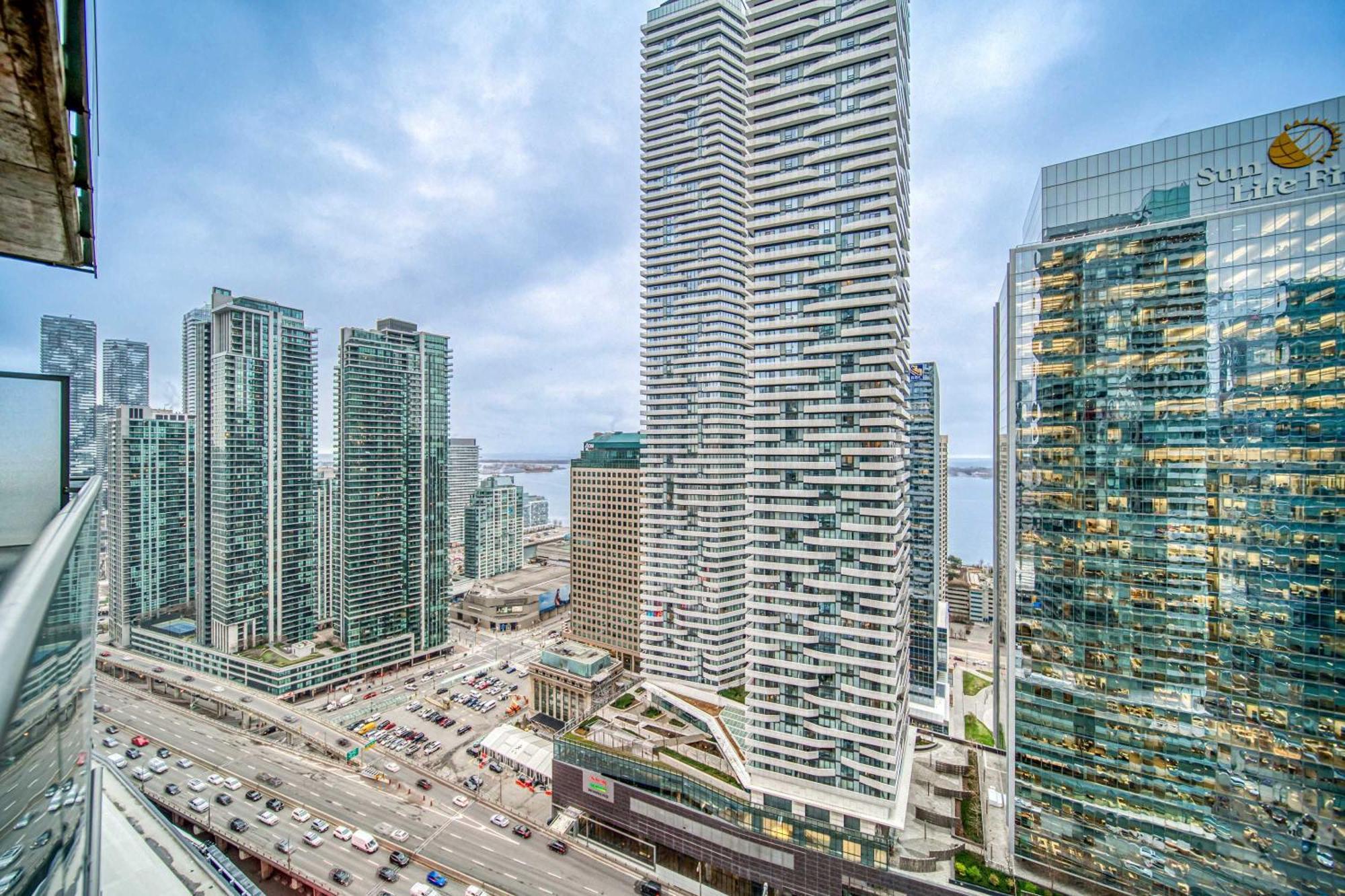 Gsuite Express Downtown * Toronto