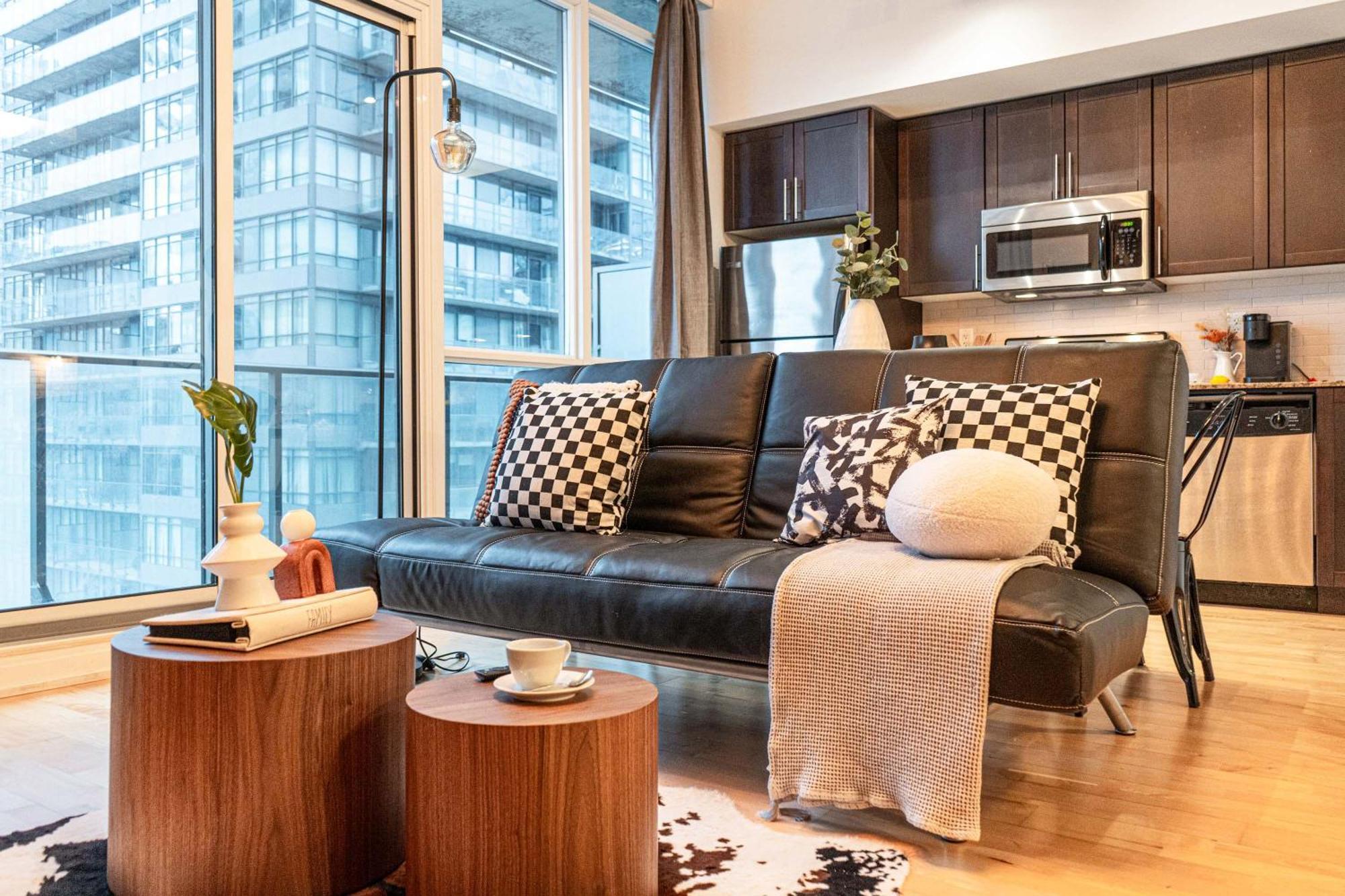 Gsuite Express Downtown Toronto