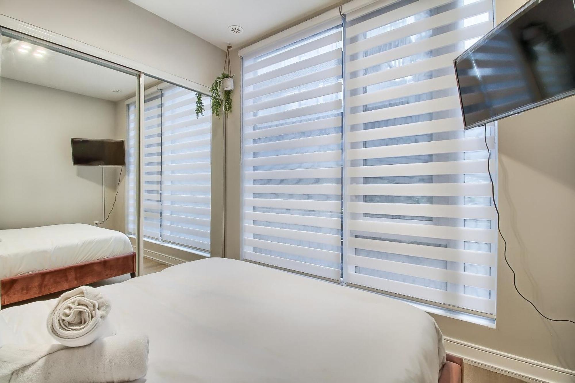 Luxury Townhouse In Downtown - Th1