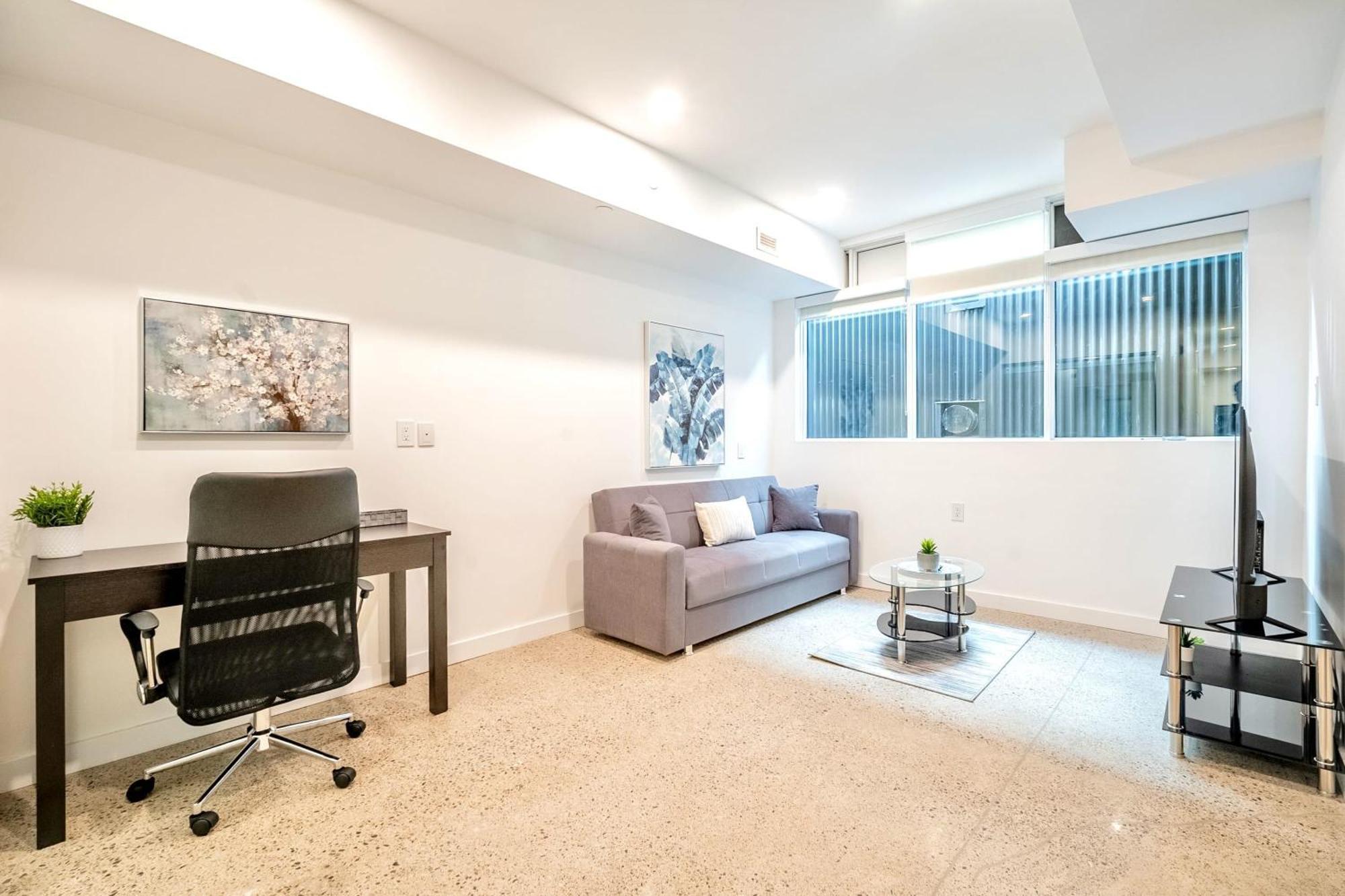Modern 2br - Regent Park Near Downtown Toronto