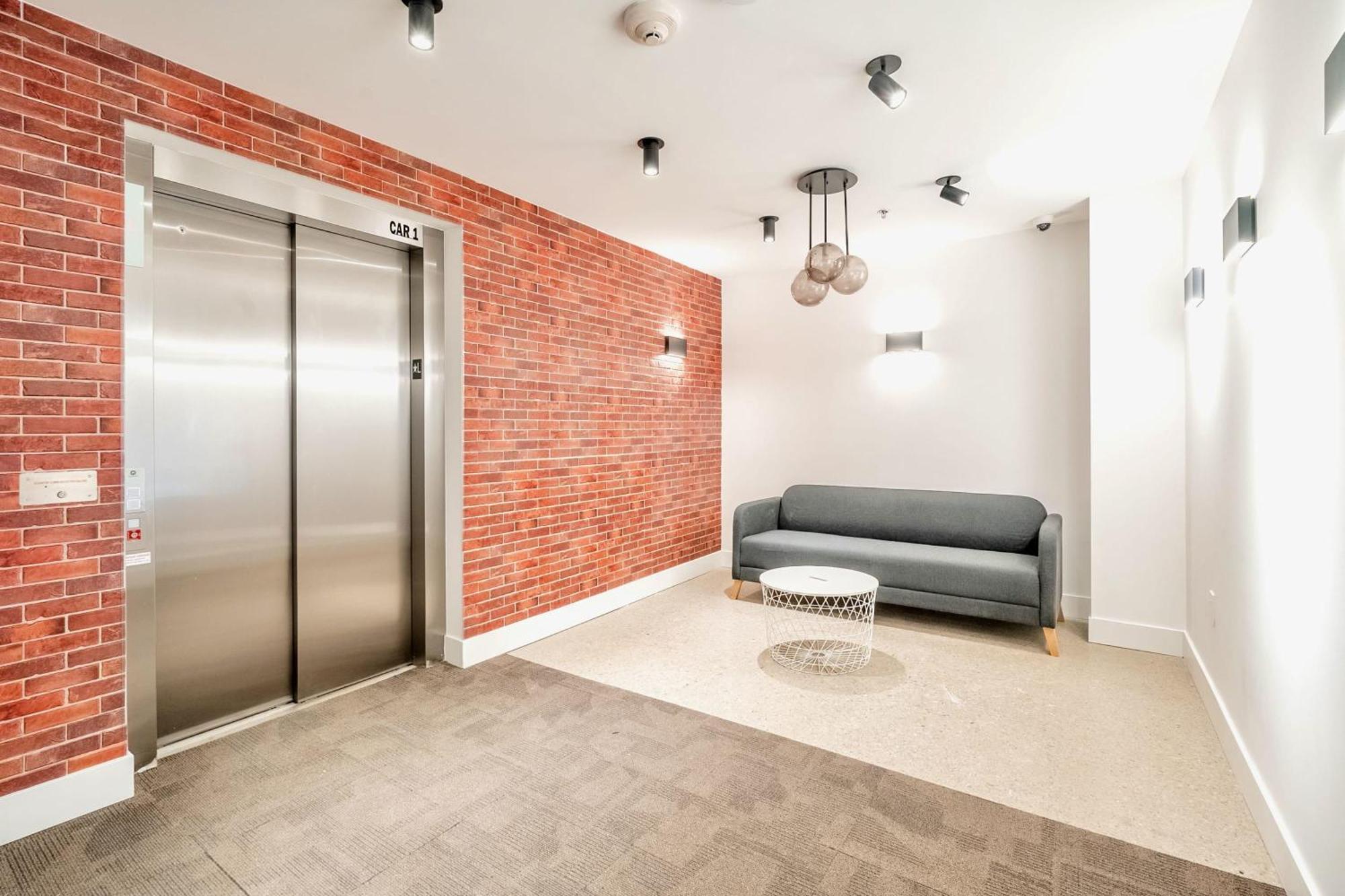 Modern 2br - Regent Park Near Downtown Apartment Toronto