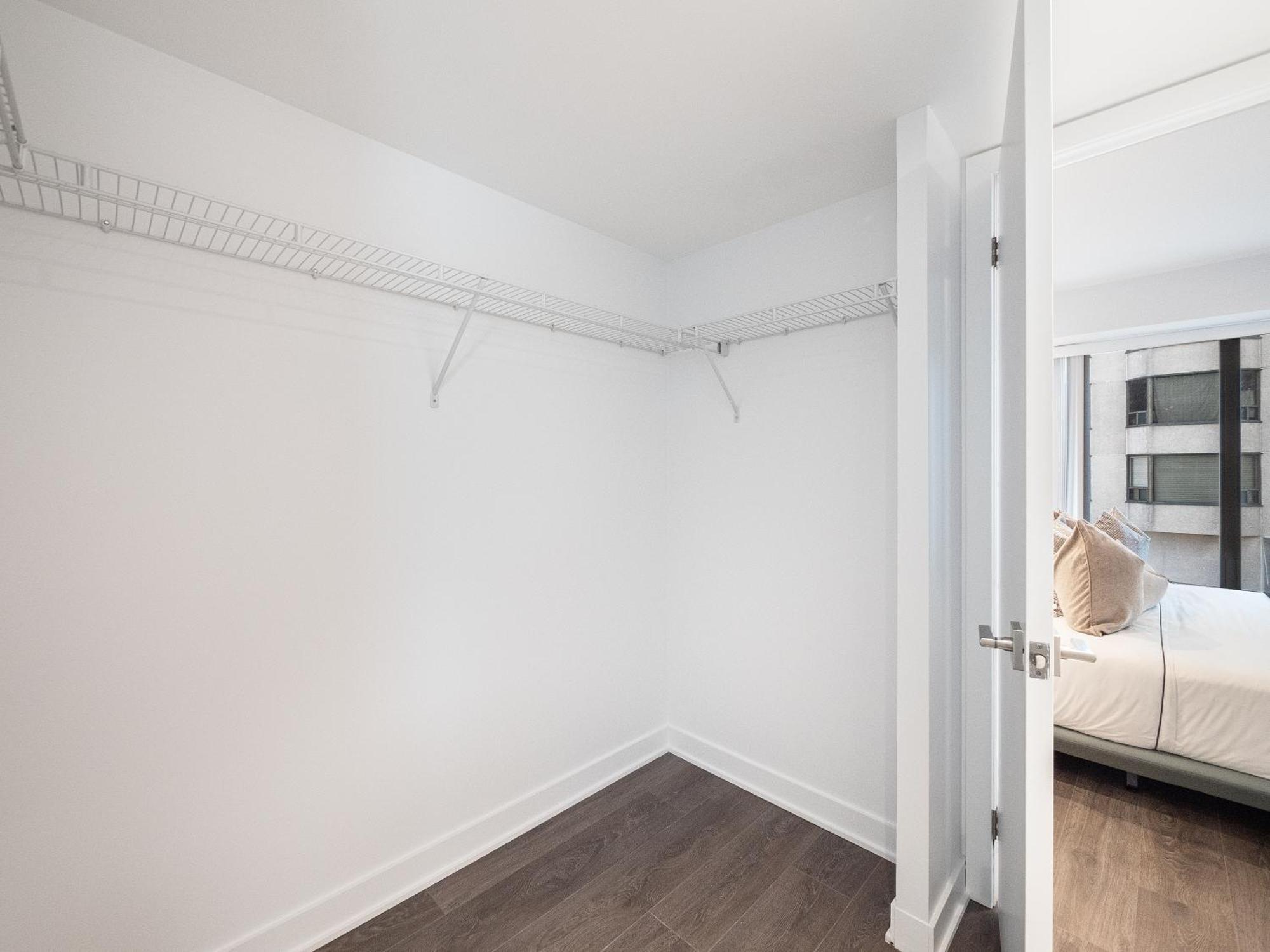 The Estate - Yorkville Apartment Toronto