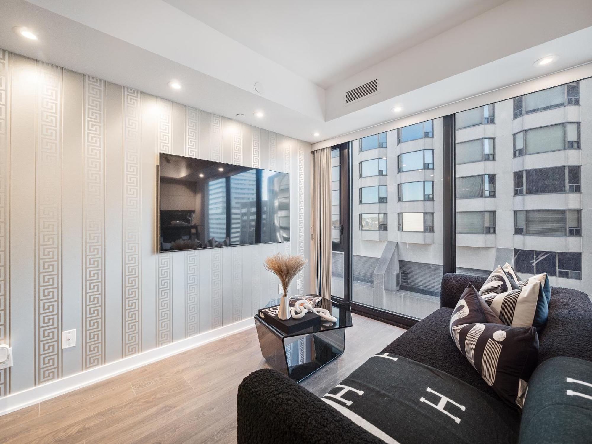 The Estate - Yorkville * Toronto