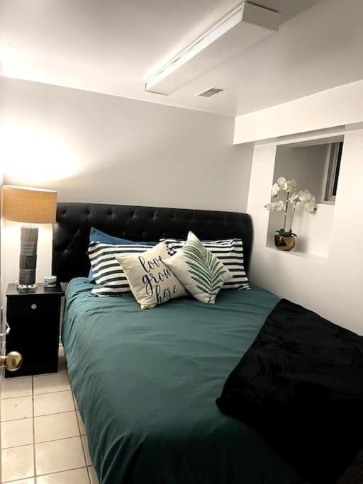 Vintage 2 Bed 2 Bath Distillery District Apartment Toronto