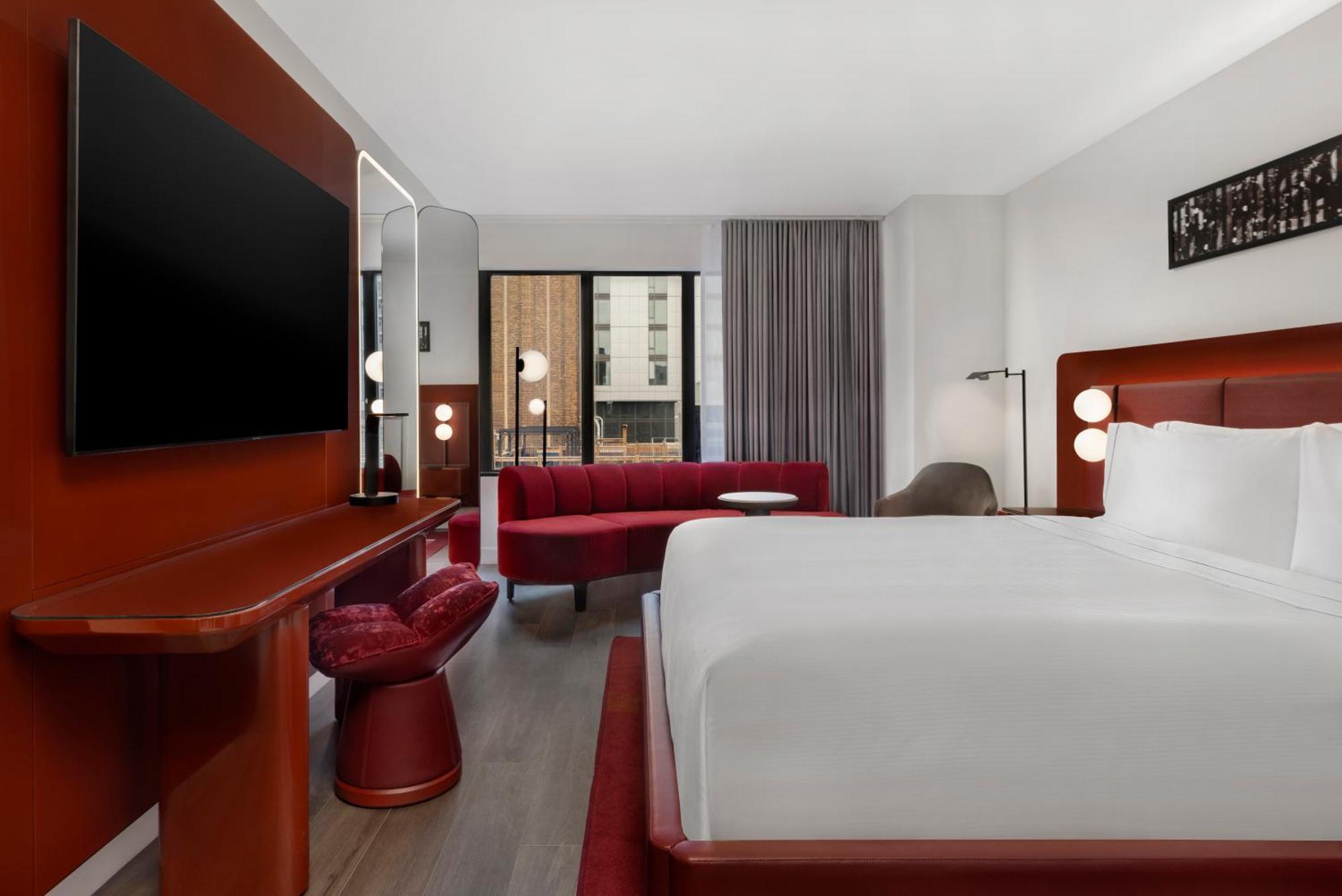 Revery Downtown, Curio Collection By Hilton Toronto