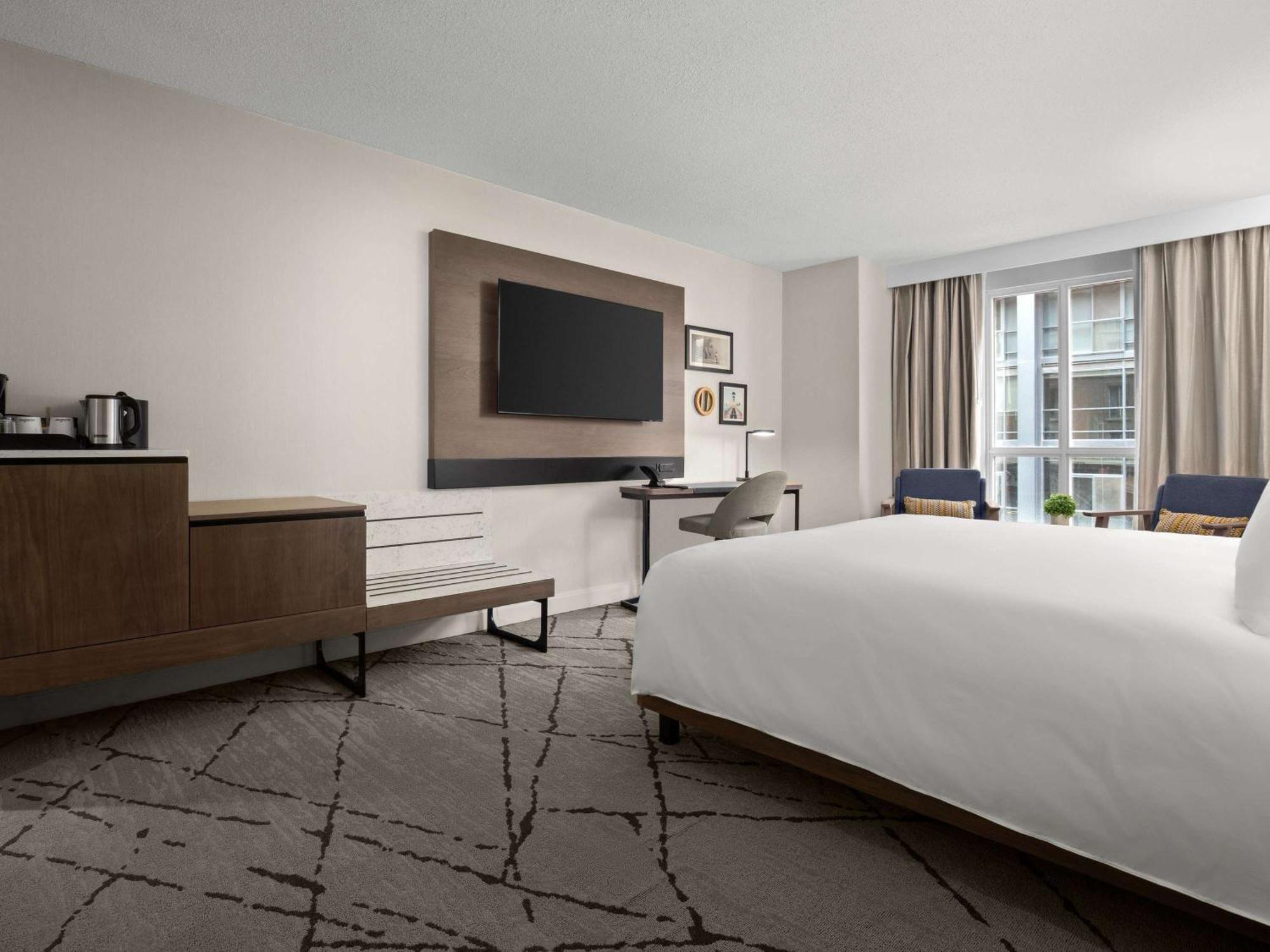 The Novotel Centre Toronto