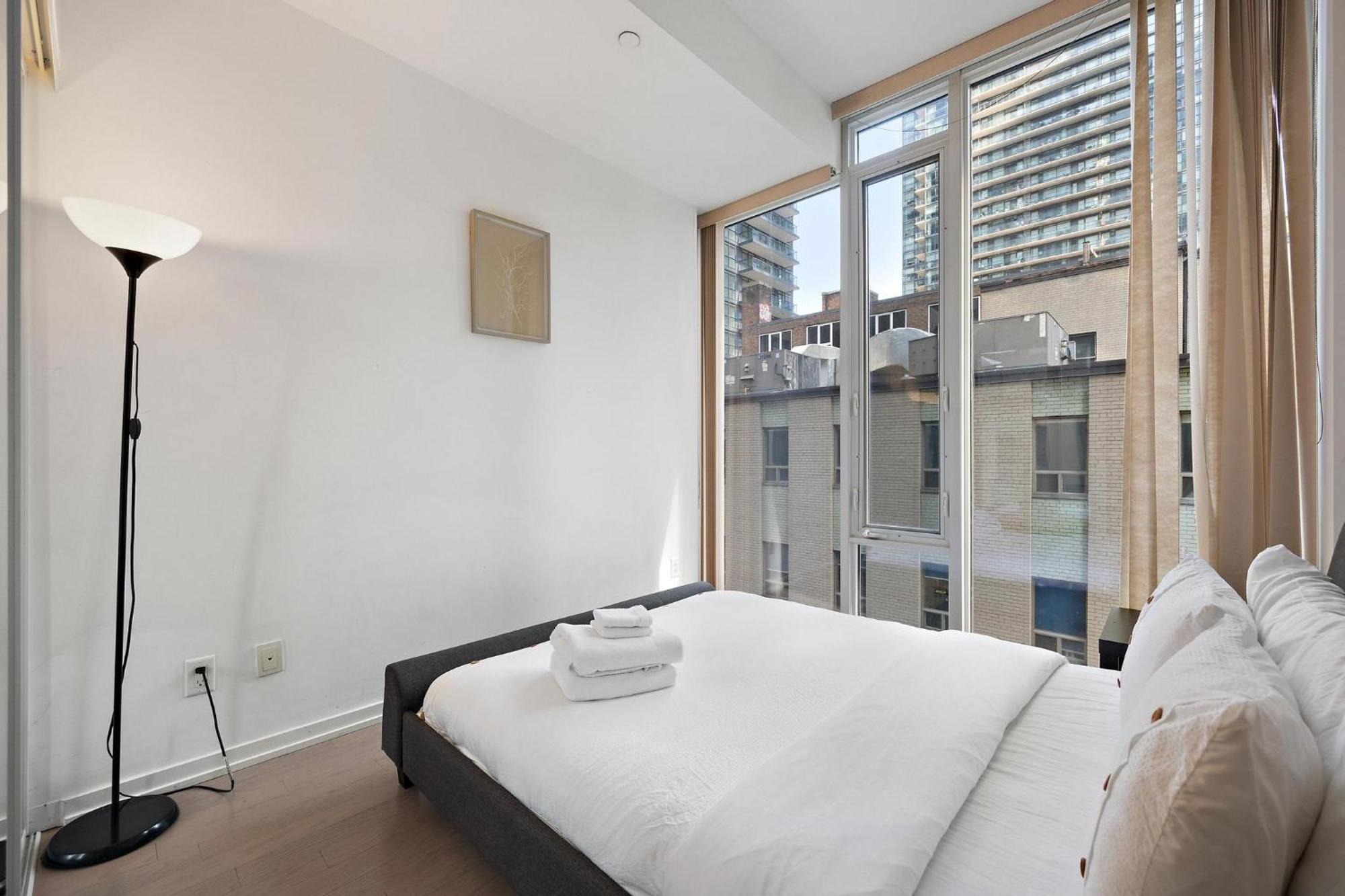 Apartment Downtown Toronto