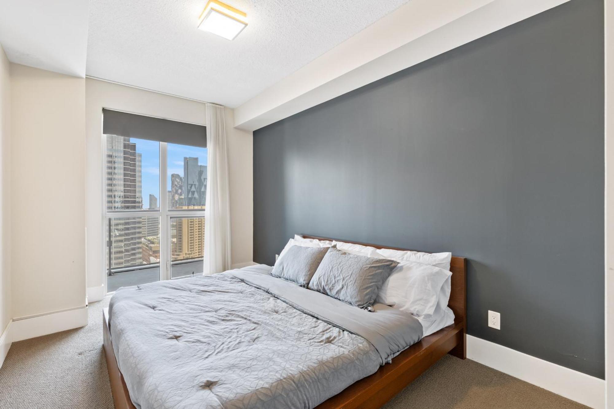Aparthotel Cn Tower View 2 Bedroom Toronto