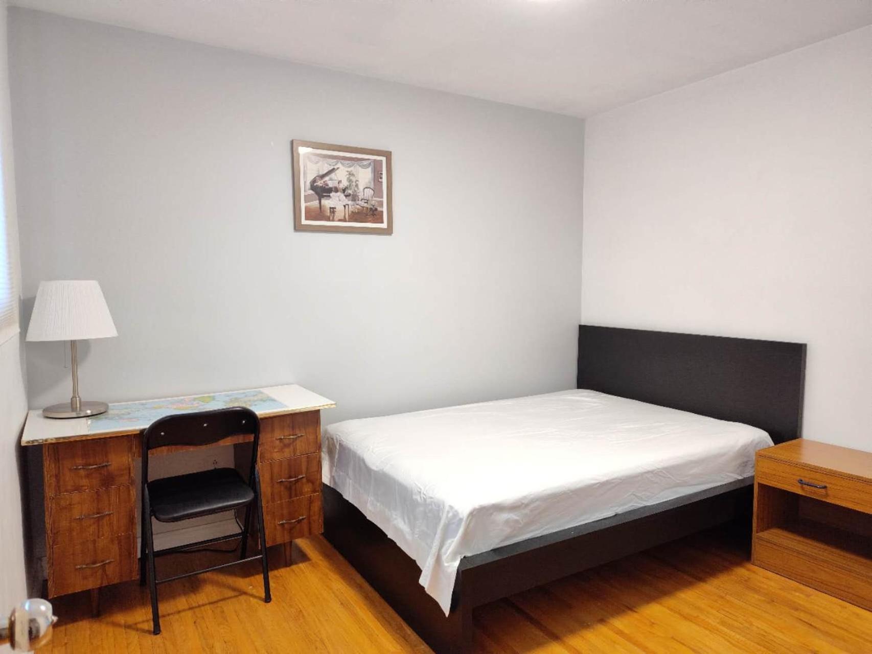 Privatunterkunft Spacious And Bright House Toronto