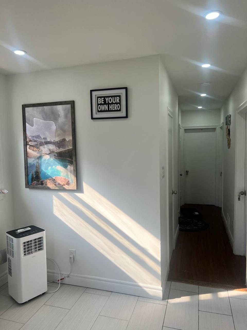 #1 Convvy-nient Residence! * Toronto