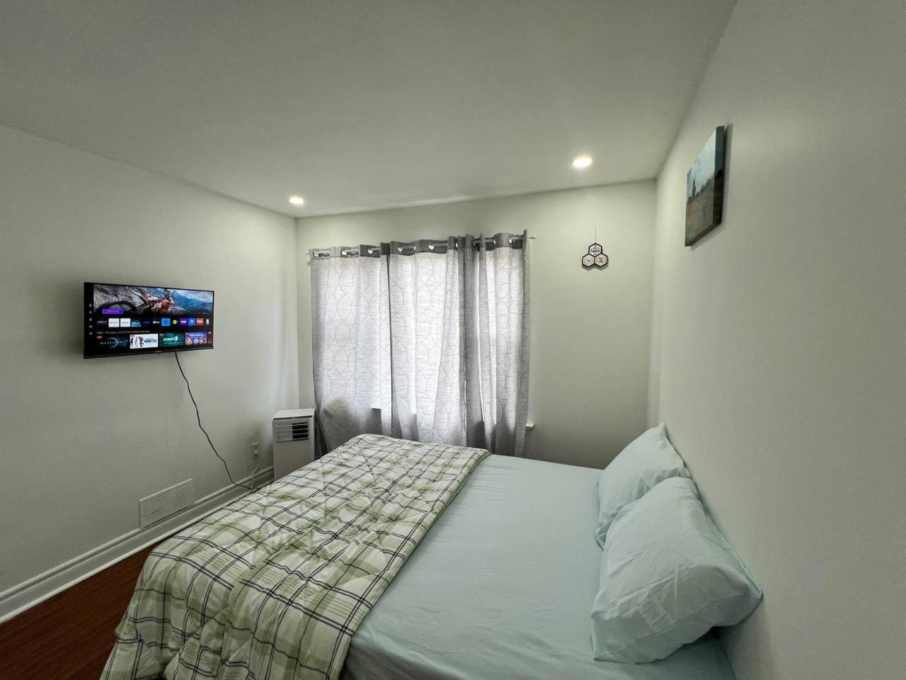 Homestay #1 Convvy-nient Residence!