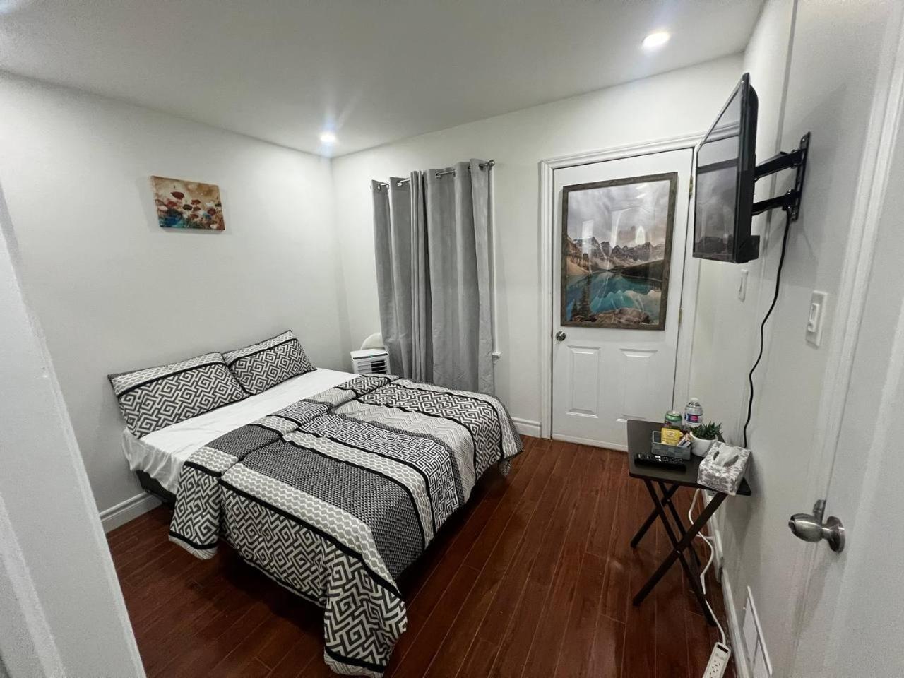 Homestay #1 Convvy-nient Residence! *