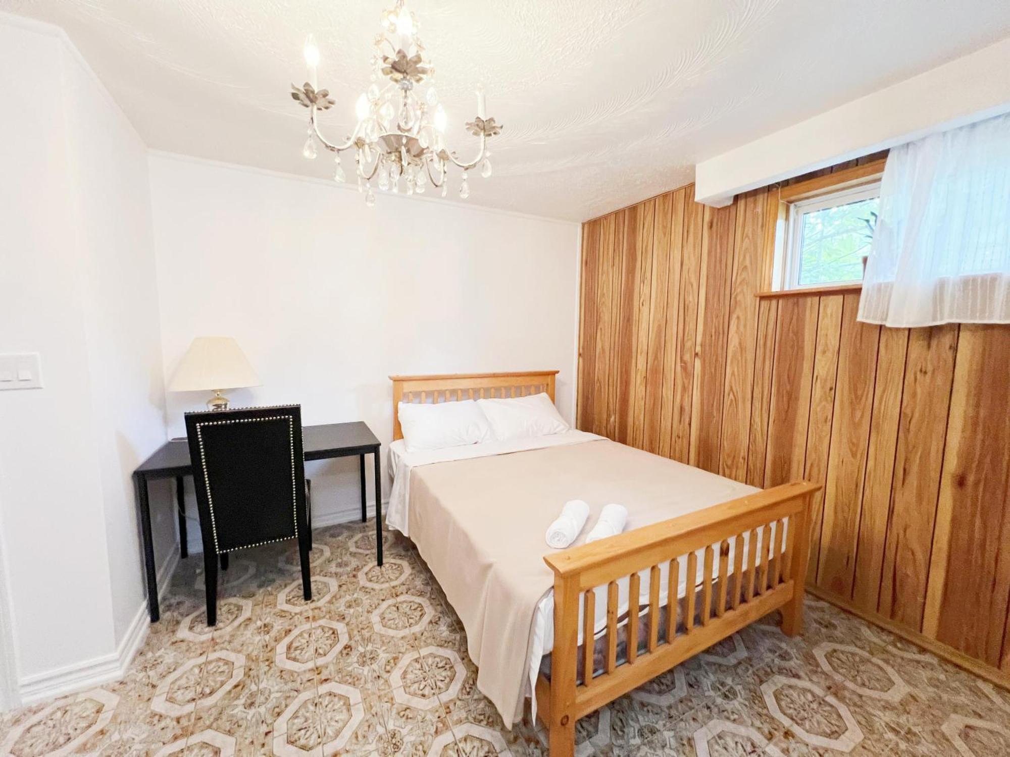 Vihome-34- Double Bed Near Finch And 404 Bsmt * Toronto