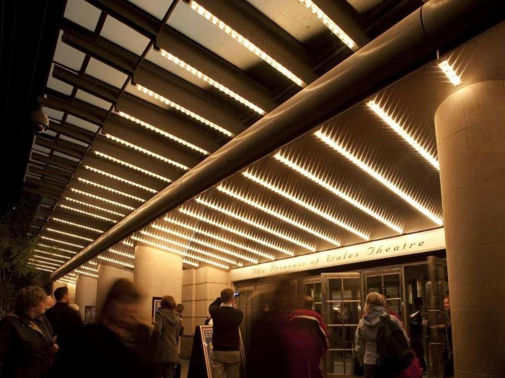 Hotel Revery Downtown, Curio Collection By Hilton 4*