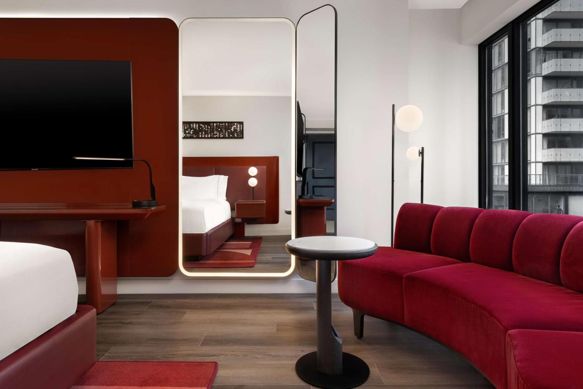Revery Downtown, Curio Collection By Hilton 4*