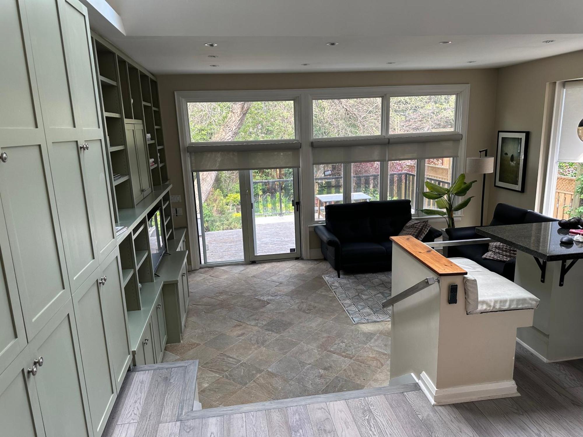 Double Bedroom On Up Or 3 Bedrooms In Basement Near Eglinton Subway Station Toronto