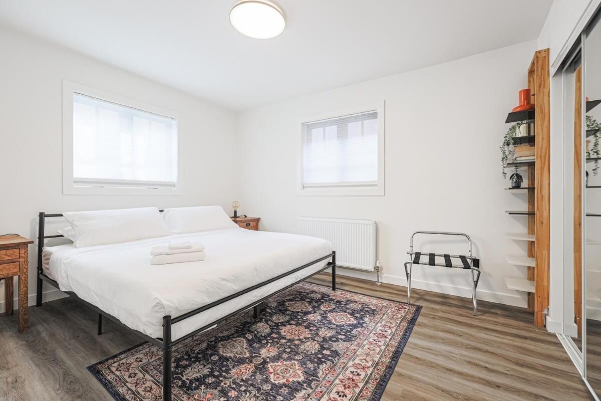 Downtown Relaxing Retreat