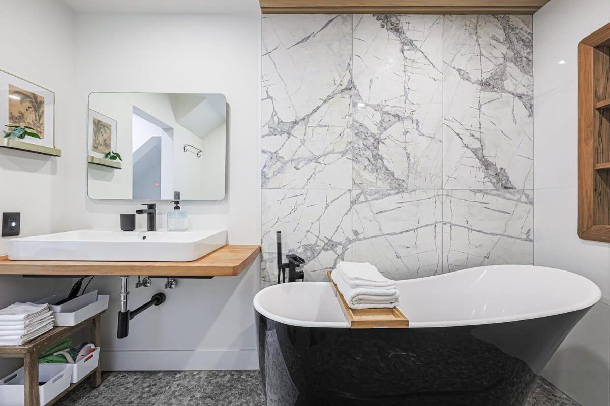 Apartment Downtown Relaxing Retreat *