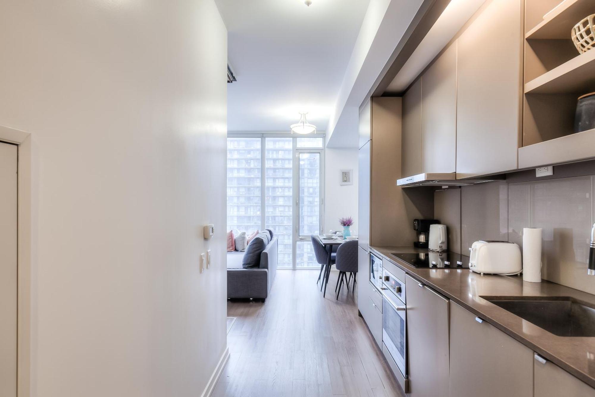Atlas Furnished Apartments- Iceboat Terrace