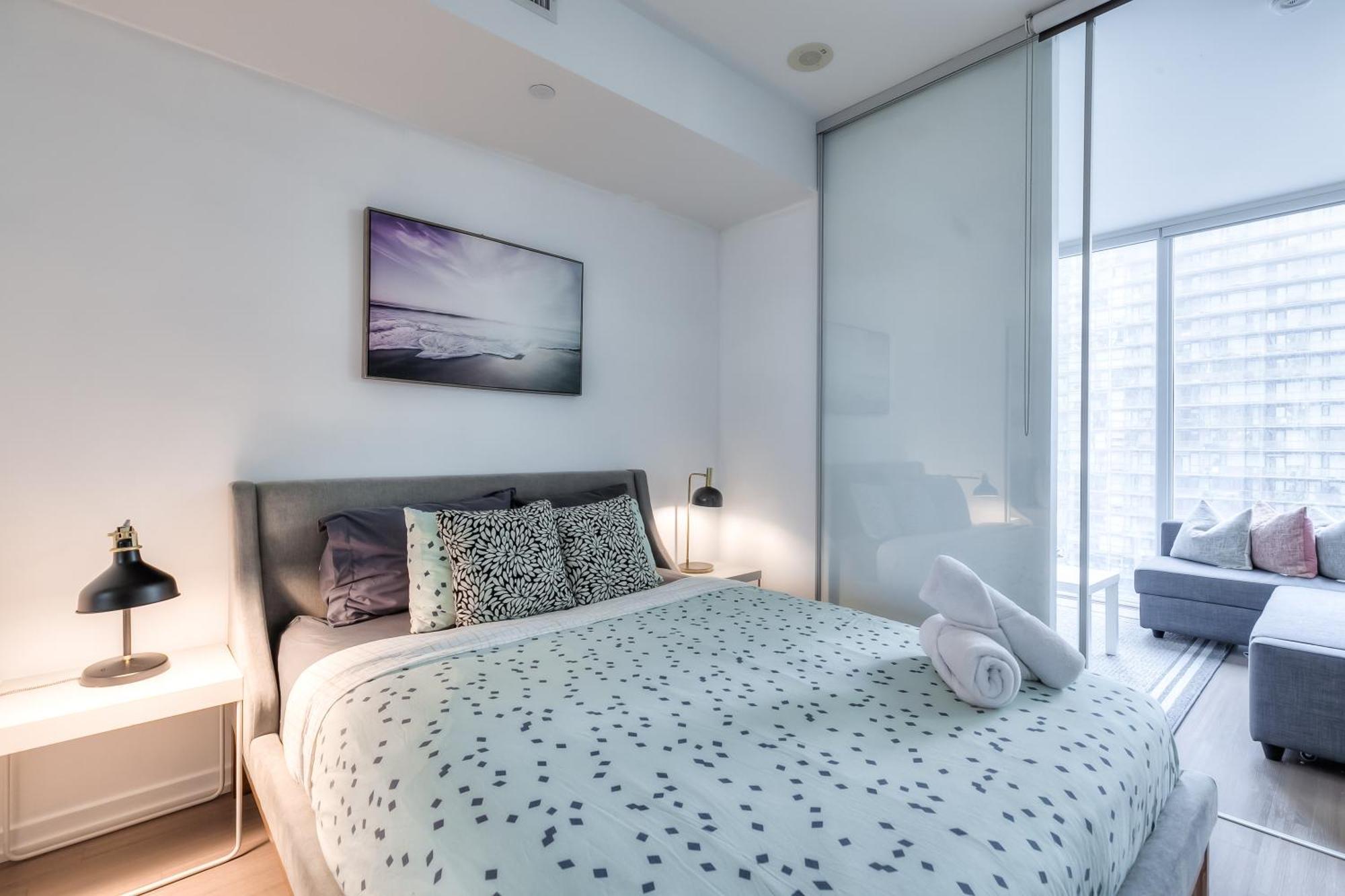 Atlas Furnished Apartments- Iceboat Terrace Inn