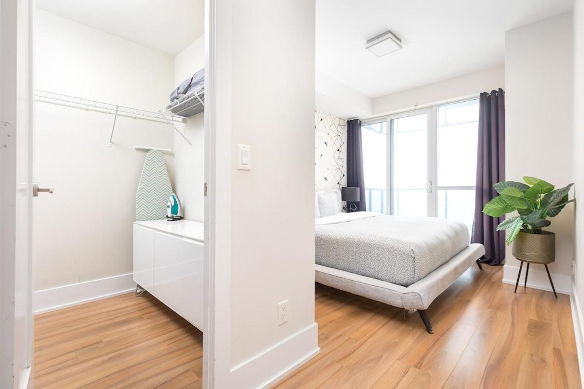 Skyline Serenity 2 Bed 2 Bath Toronto