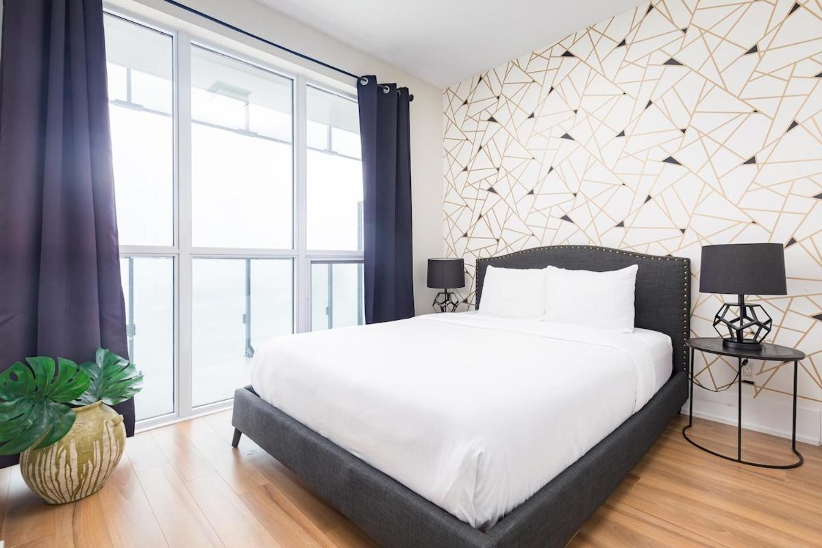 Skyline Serenity 2 Bed 2 Bath Apartment