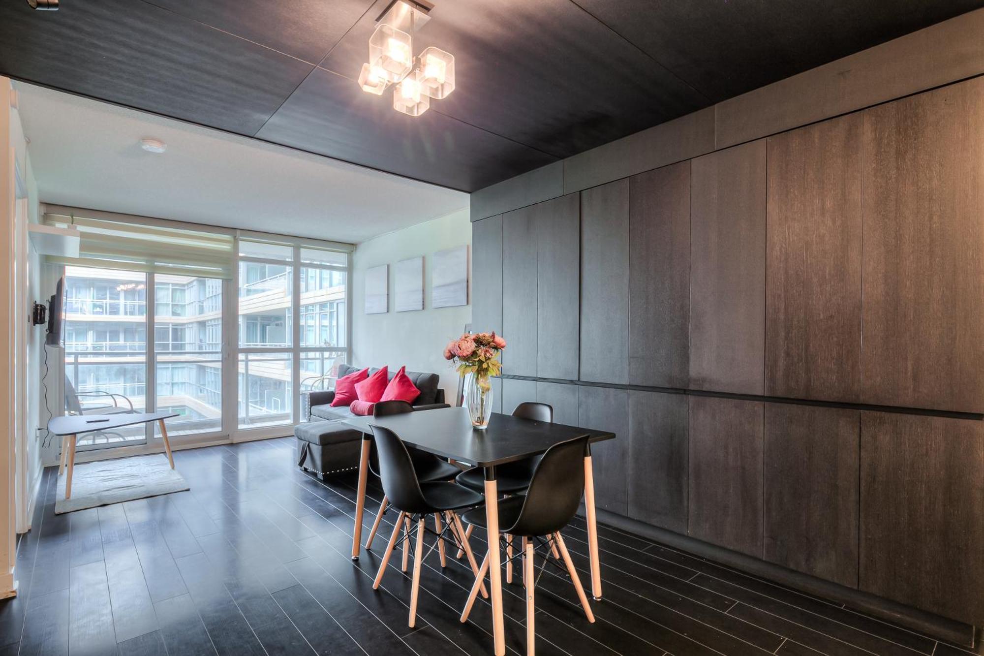 Ferienhaus Modern Stylish - 5 Min From Cn Tower